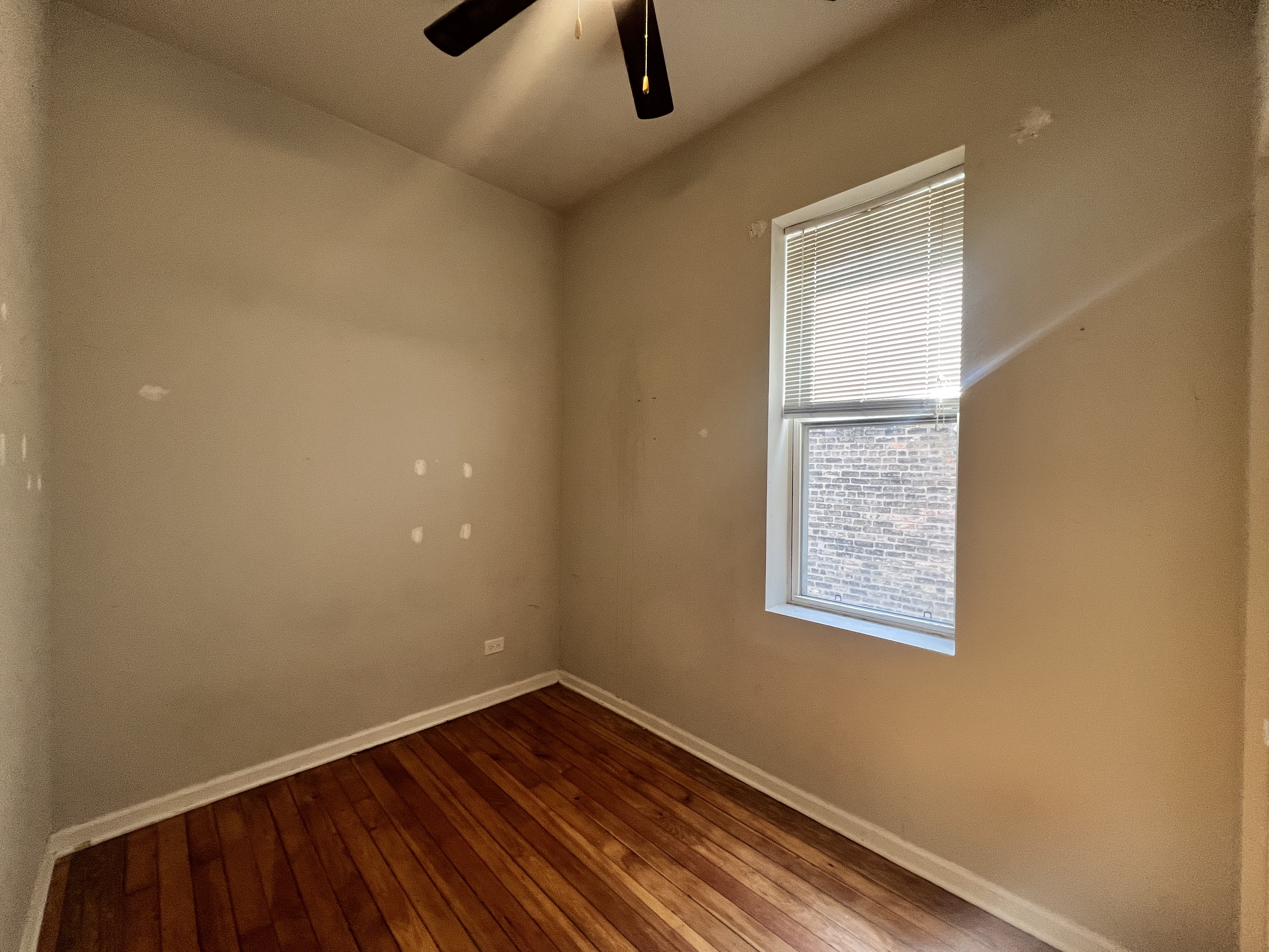 858 N. Wood St./1811 W. Iowa St. 858 N. Wood St., Chicago, IL 60622 West Town - Leasing by Cross Street